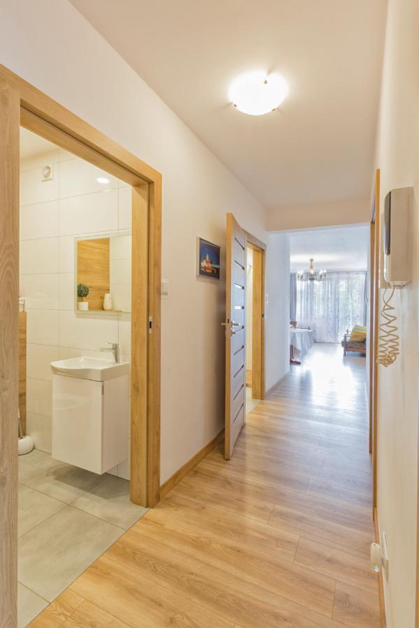 オルシュティンApartament Przy Starowceアパートメント エクステリア 写真